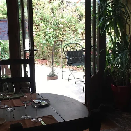 L'auberge Du Sombral 2* سانت سيرك لابوبي